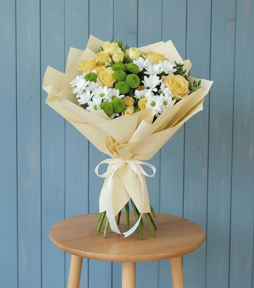 Букет цветов из: Хризантемы и Розы в Бураево