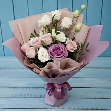 Букет цветов из:  Розы и Лизиантусы в Бураево