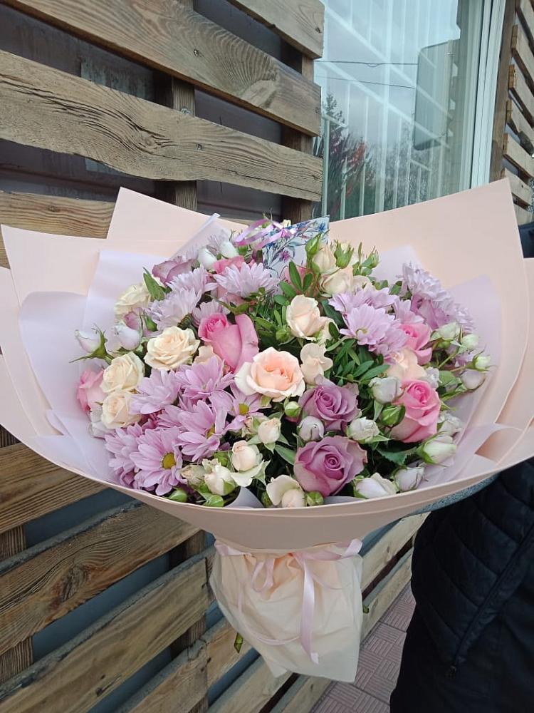 Букет цветов из: Розы и Хризантемы в Бураево