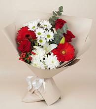 Букет цветов из:  Розы, Хризантемы, Герберы и Лилии в Бураево