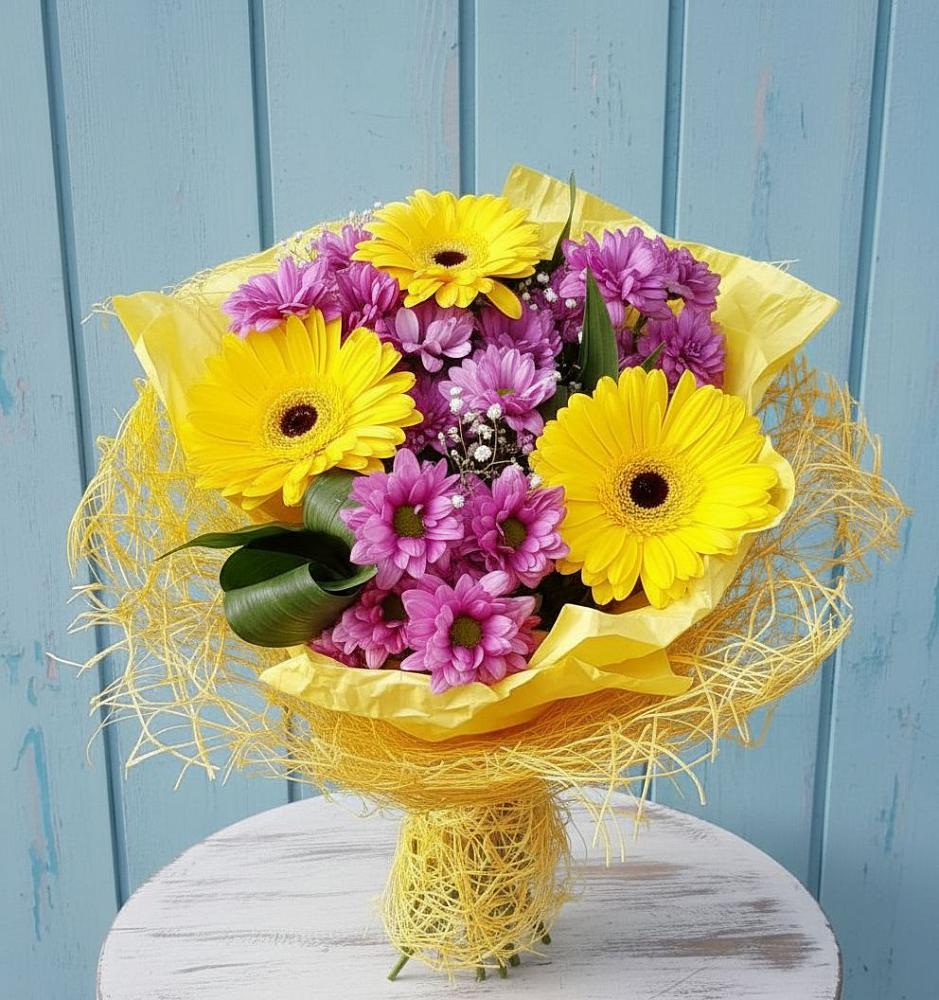 Букет цветов из: Хризантемы и Герберы в Бураево