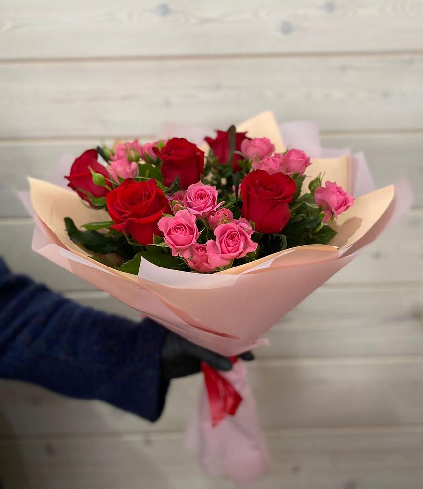 Букет цветов из: Розы в Бураево