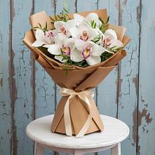 Букет цветов из:  Орхидеи и Розы в Бураево